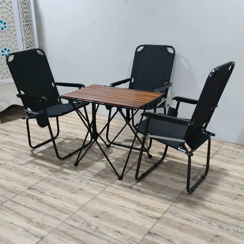 ست صندلی ساحلی تاشو سوئدی با میز چوب طبیعی