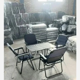 ست چهار نفره صندلی ساحلی تاشو و میز مسافرتی